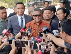 Hasto Sinyalir Biaya Operasional Rumah Pemenangan Jokowi Berasal dari Duit Panas