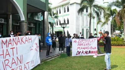 IAIN Kudus, Demo UKT Mahasiswa Nyaris Berakhir Ricuh