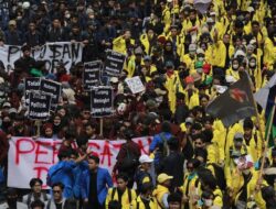 Unjuk Rasa Masif Bukti Rakyat Muak dengan Rezim yang Memukul Demokrasi