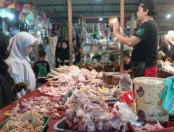 Harga Daging Ayam di Purwakarta Meroket