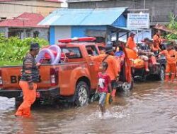 Curah Hujan Tinggi, Banjir Genangi Ratusan Rumah di Bangko Rokan Hilir