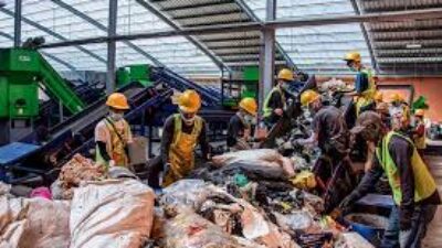 Perusahaan Sebut Biaya jadi Kendala dalam Penerapan Peta Jalan Pengurangan Sampah