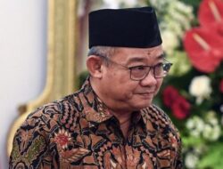 Mendikdasmen Mu’ti Sebut Kenaikan Gaji Guru Bakal Direalisasikan 2025