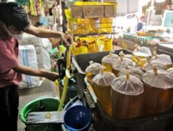 Harga Gula, Minyak Goreng hingga Bawang Merangkak Naik Pekan Ini