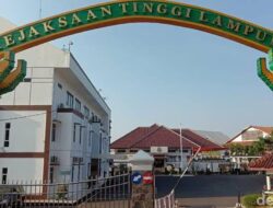 Kejati Geledah Rumah Bupati Lampung Timur soal Dugaan Korupsi Gerbang Rumdin