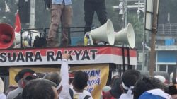Dosen dan Tendik PTNB Gelar Demo di Istana Merdeka
