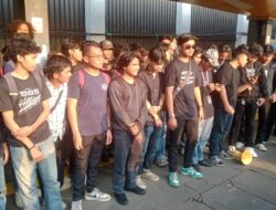 Aksi #IndonesiaSoldout: Gerakan Rakyat Tuntut Kemerdekaan Sejati di Tengah Militerisme, Kapitalisme, dan Oligarki